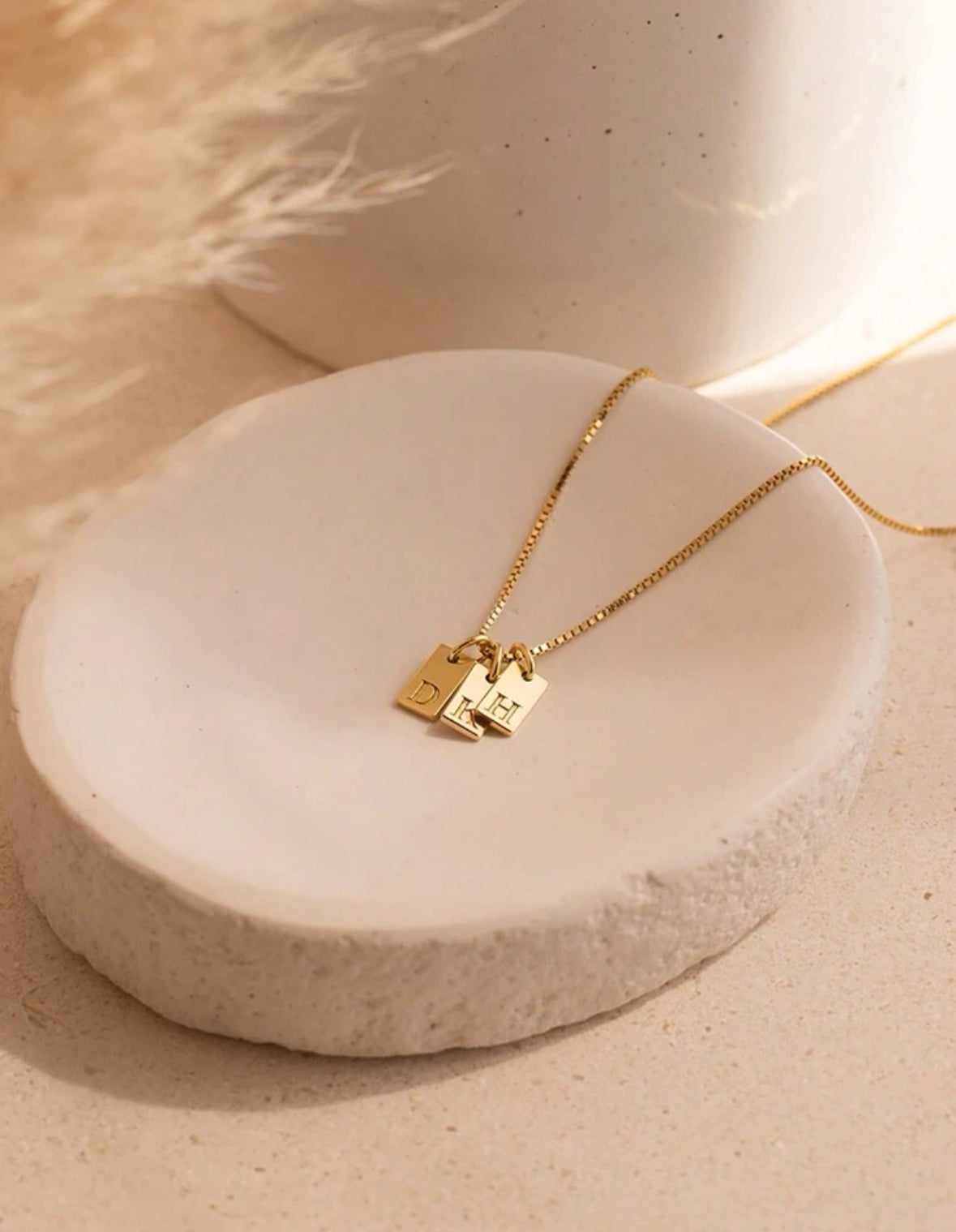 Gegrafeerde Initialen Ketting