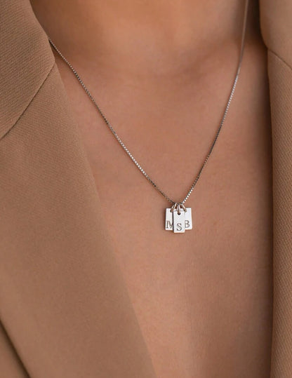 Gegrafeerde Initialen Ketting