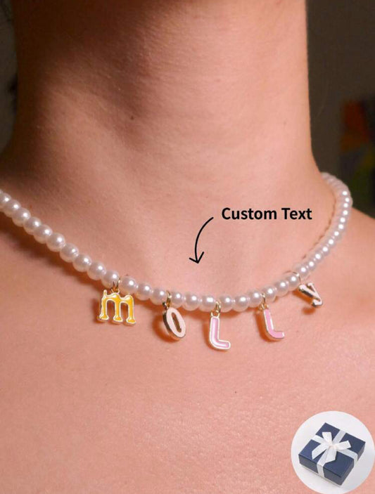 Kleurrijke Charms: Personaliseerbare Parelketting met Naam